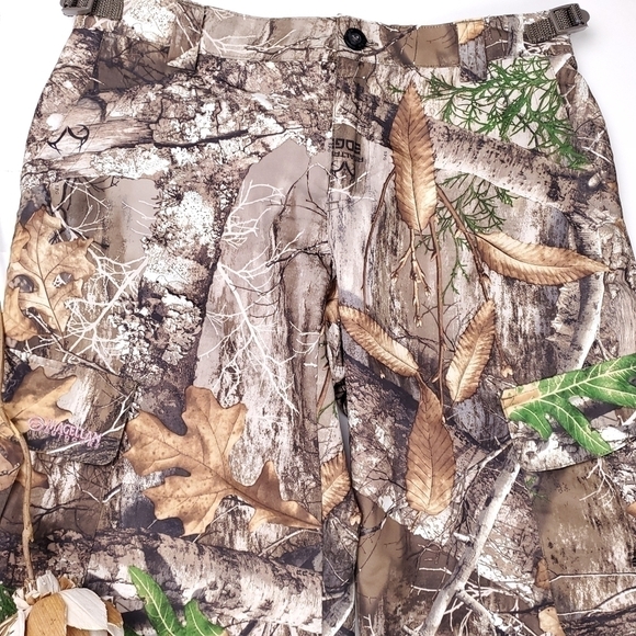 New Magellan Outdoors Women's Camouflaged Pants Size Small 4 - 6 - Picture 6 of 15